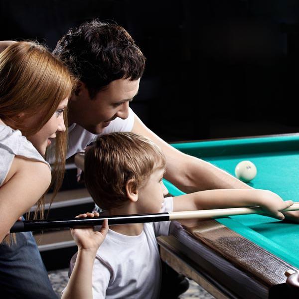 shutterstock playing pool 3 web 0ex4 07?t=1694620876